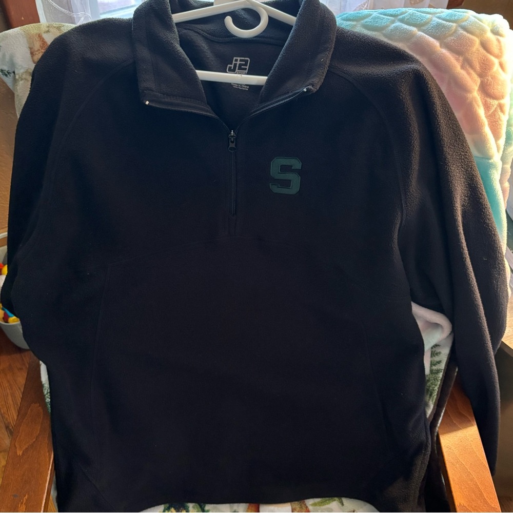 Michigan State half zip fleece size M